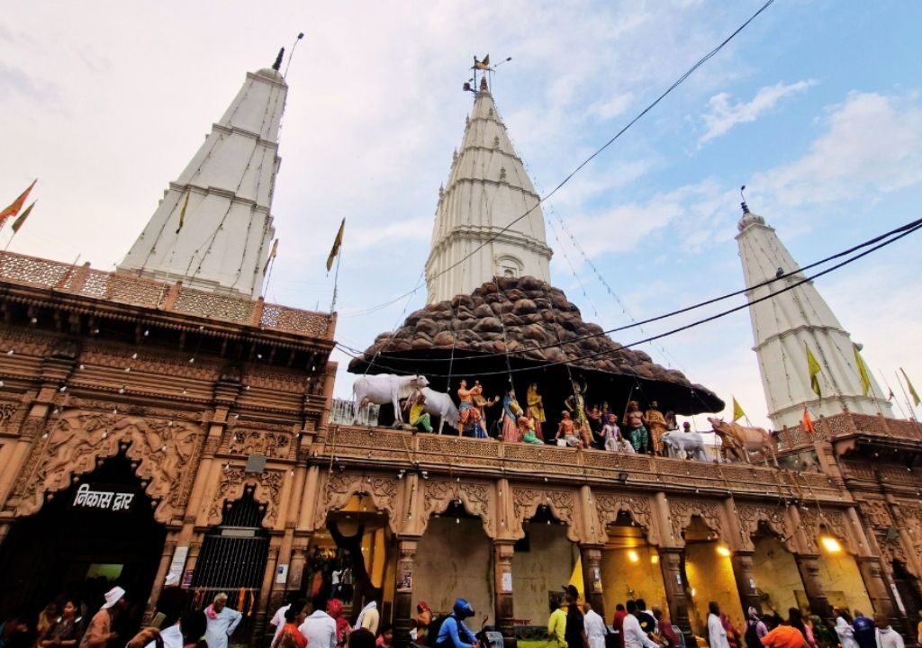 Govardhan Hill Parikrama